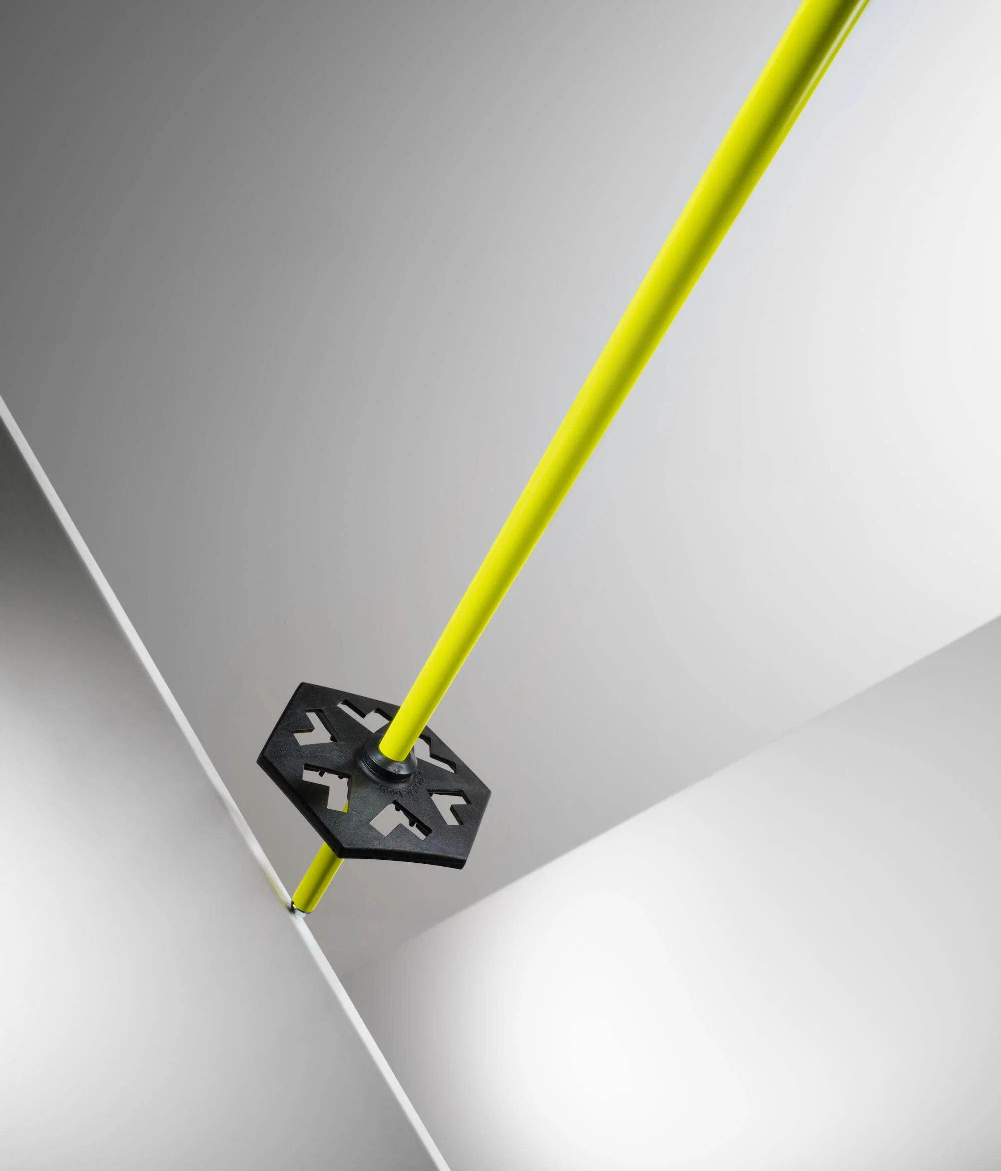 Meta Poles - Image 14