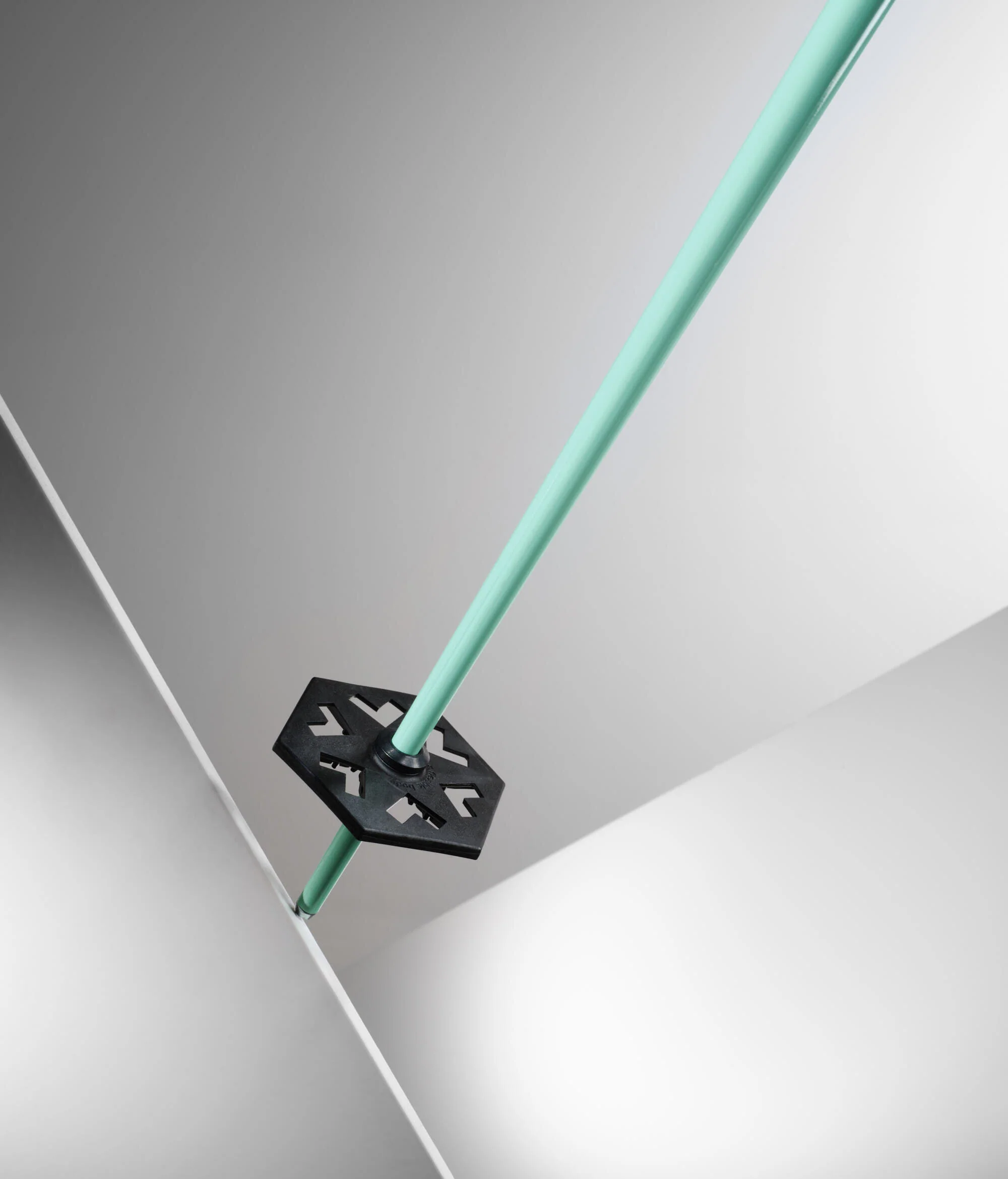 Meta Poles - Image 22