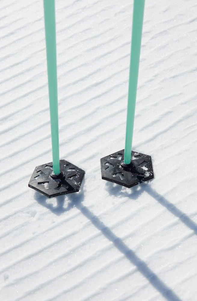 Meta Poles - Image 31