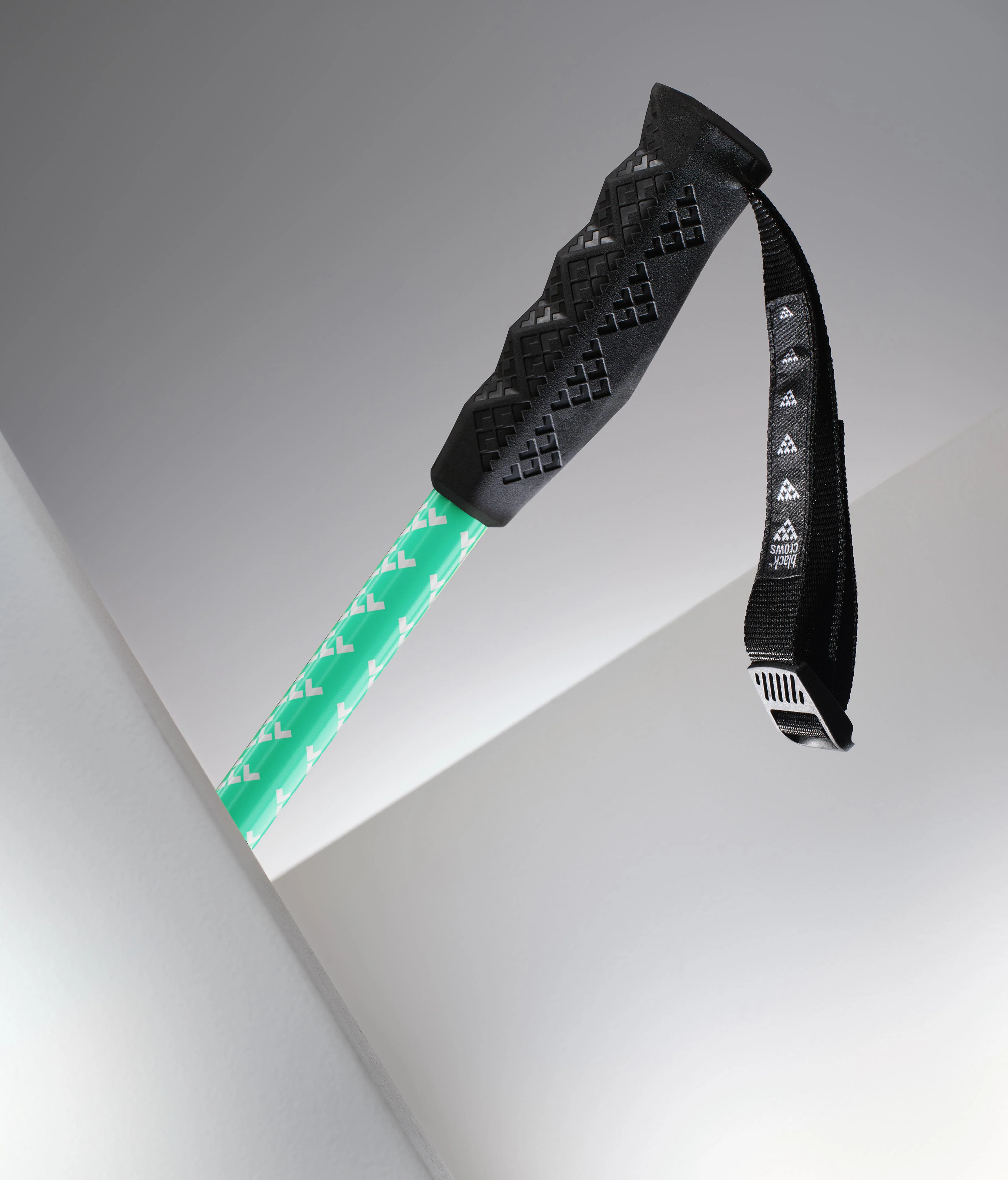 Meta Poles - Image 34