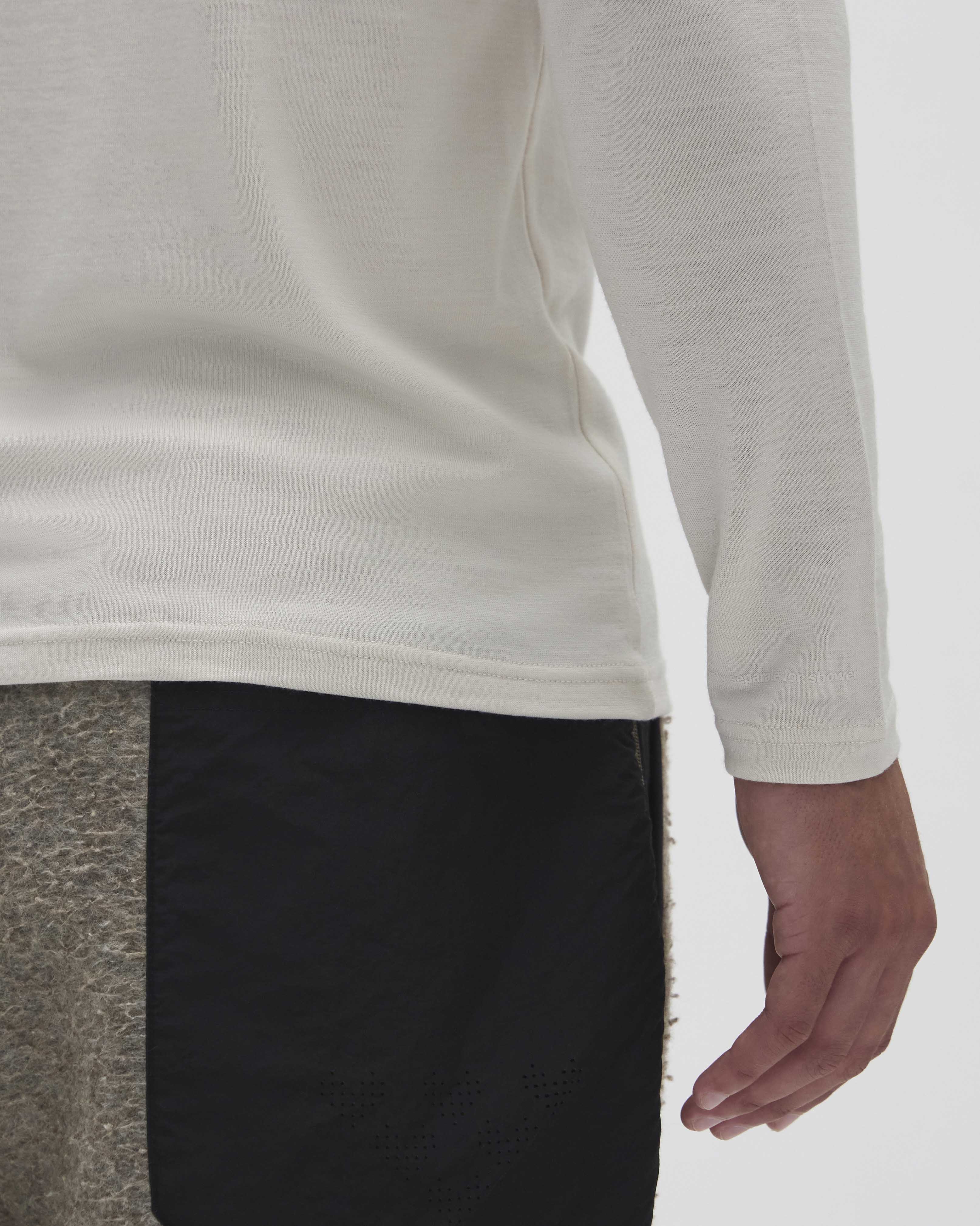 Men's Merino Wool Long Sleeve Tee - Image 11